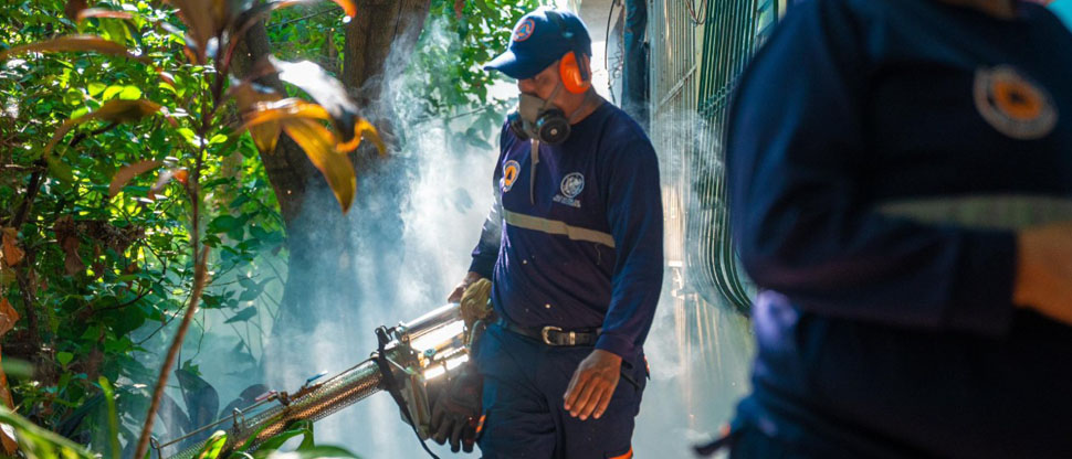 Alcaldía de San Salvador lleva jornada de fumigación al distrito de Ayutuxtepeque