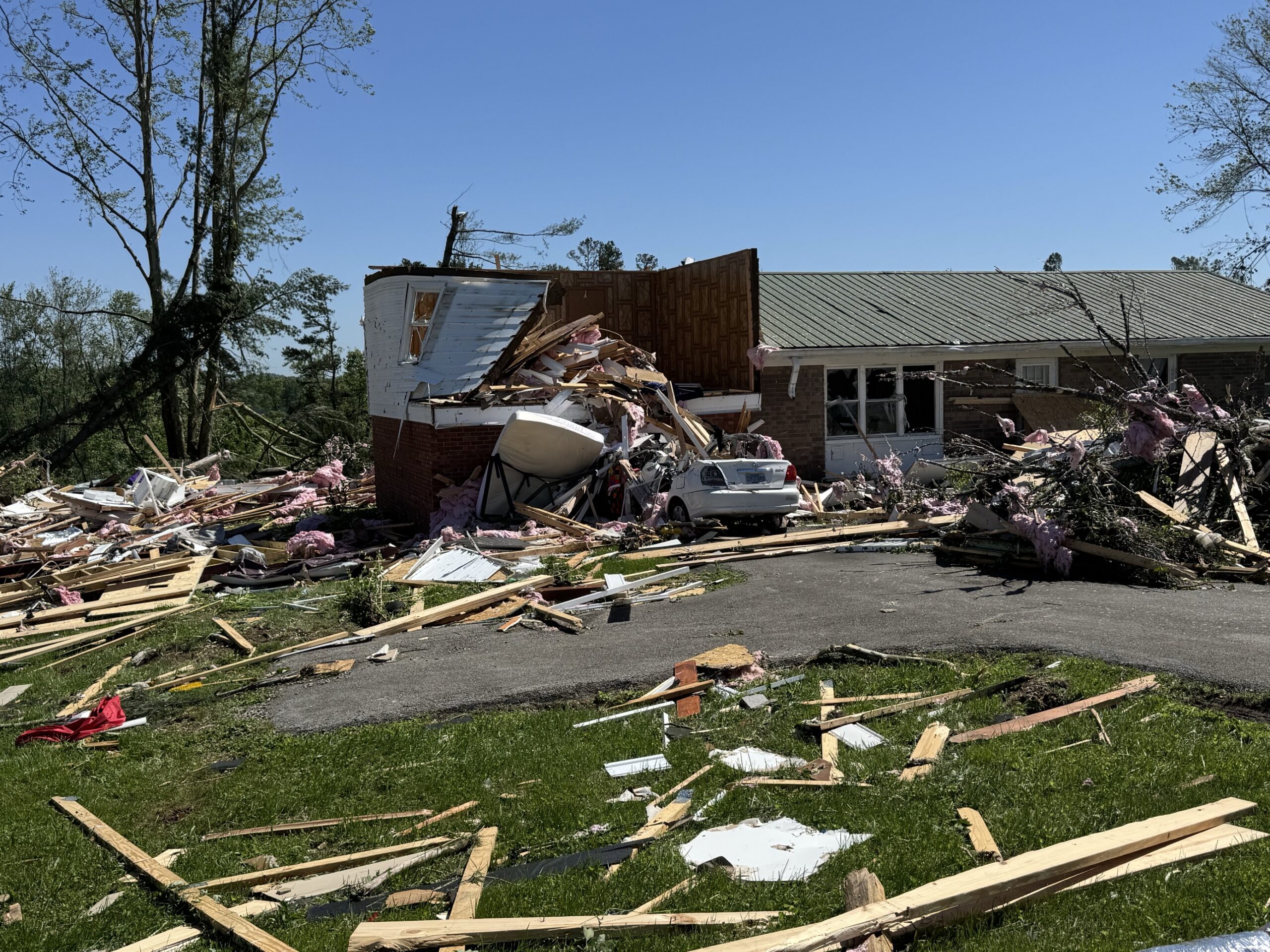 Tornado deja al menos 20 fallecidos en Kentucky
