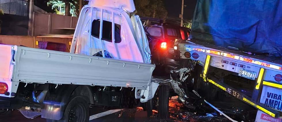 Hombre pierde la vida tras grave siniestro vial carretera a Sonsonate