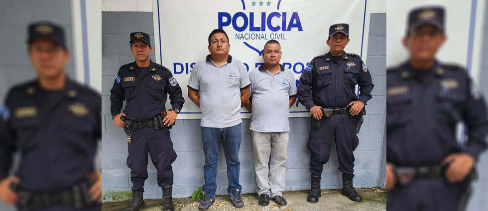 Arrestan a motoristas que se fueron a los golpes al interior de un microbús de la R-6  en Cuscatancingo
