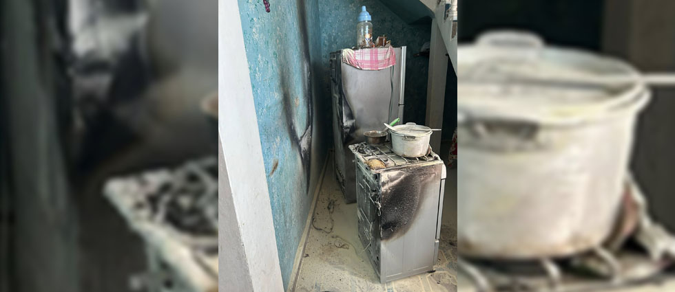 Pequeño corto en una regleta provoca incendio en vivienda de Cabañas