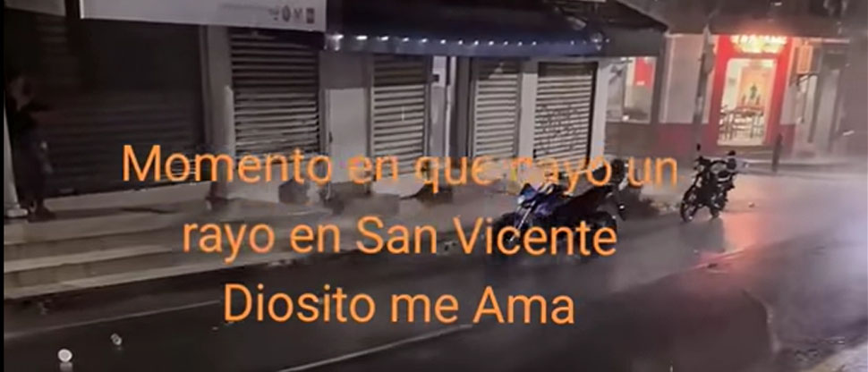 Vicentina capta poderosa caída de un rayo mientras hacía un “Live” en TikTok