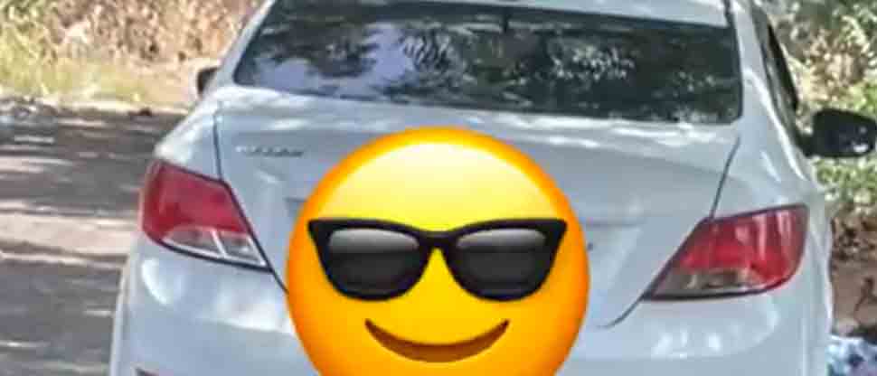 Les ganó la pasión: captan a pareja haciendo el delicioso en un carro en San Miguel