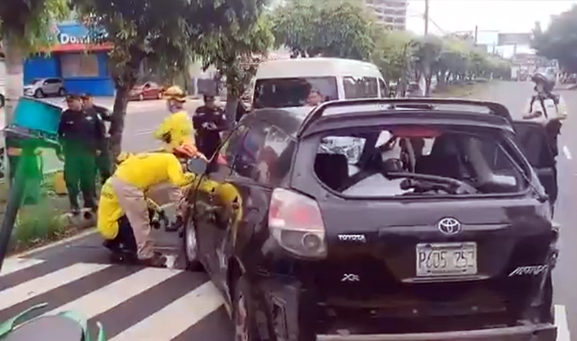 Un lesionado deja nuevo accidente de tránsito en San Salvador