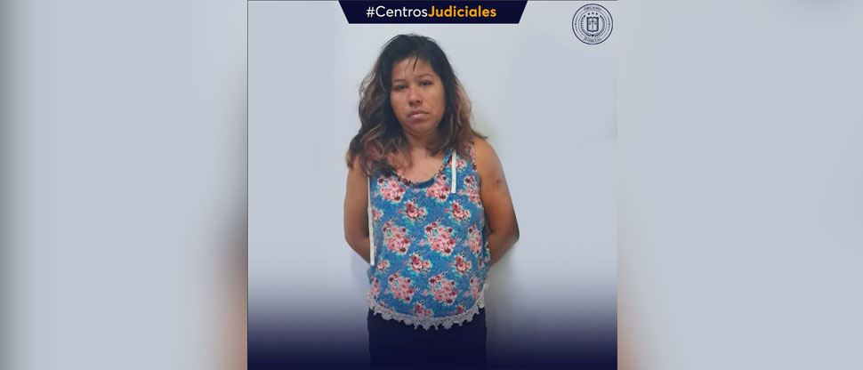 Mujer seguirá en detención provisional por asesinar a su pareja de vida
