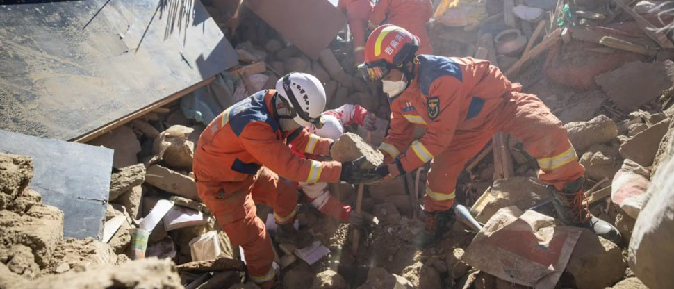 China: deslizamiento de tierra deja tres personas fallecidas