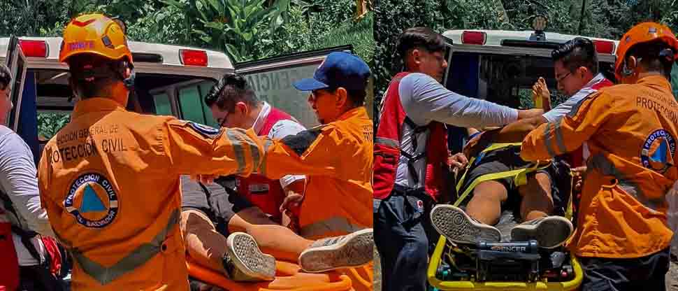 Auxilian a ciclista tras accidente en Santiago Texacuango