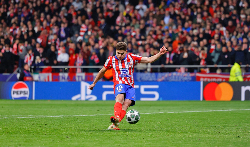 IFAB cambia la regla en tiros de penalti tras la polémica por el doble toque de Julián Álvarez