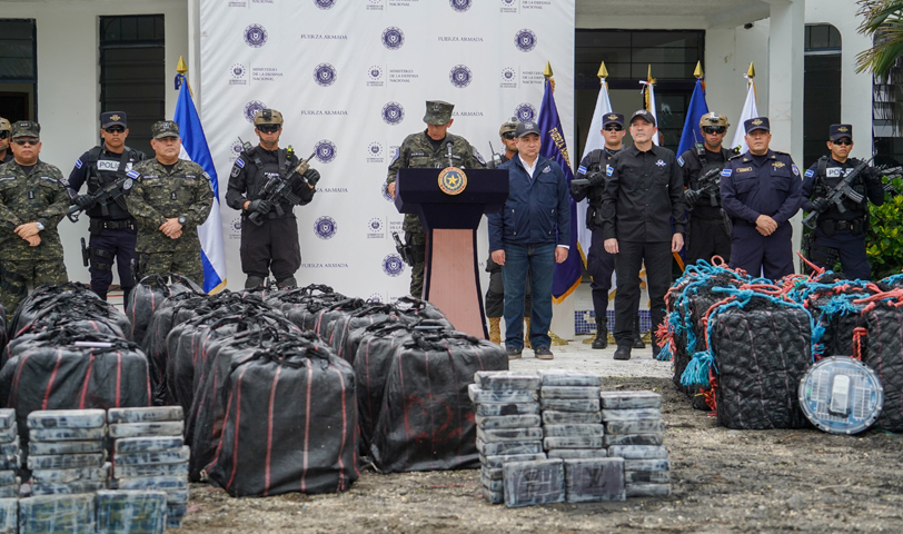 Presentan droga valorada en más de $150 millones incautadas por la Marina Nacional