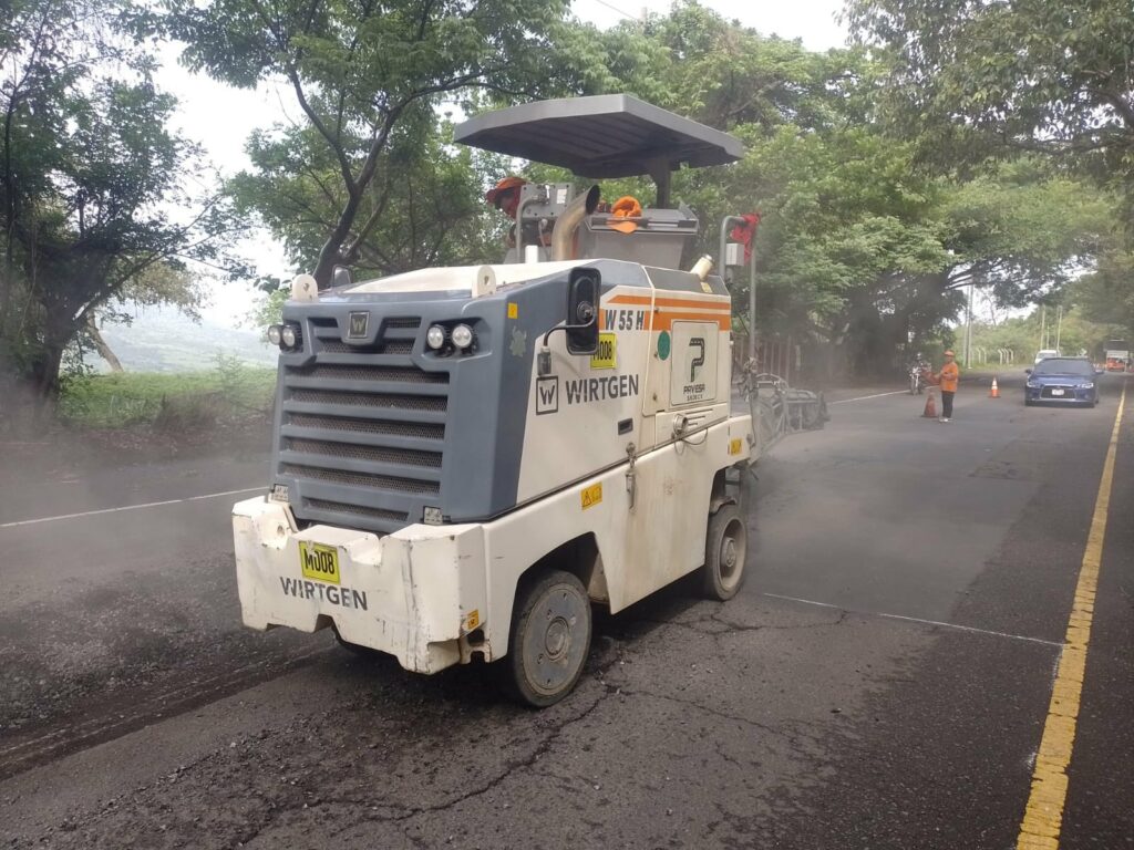 Anuncian paso restringido en carretera a Suchitoto por intervención de cárcava