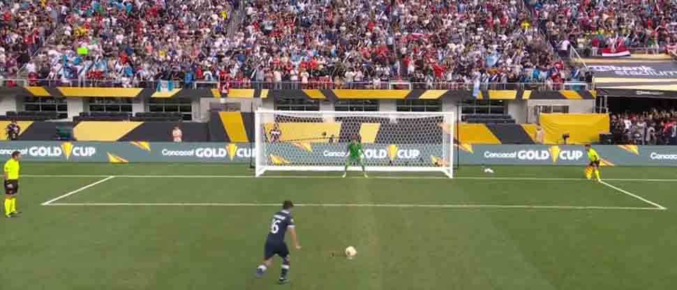 Guatemala deja fuera a Canadá en la Copa Oro y pasa a su primera semifinal