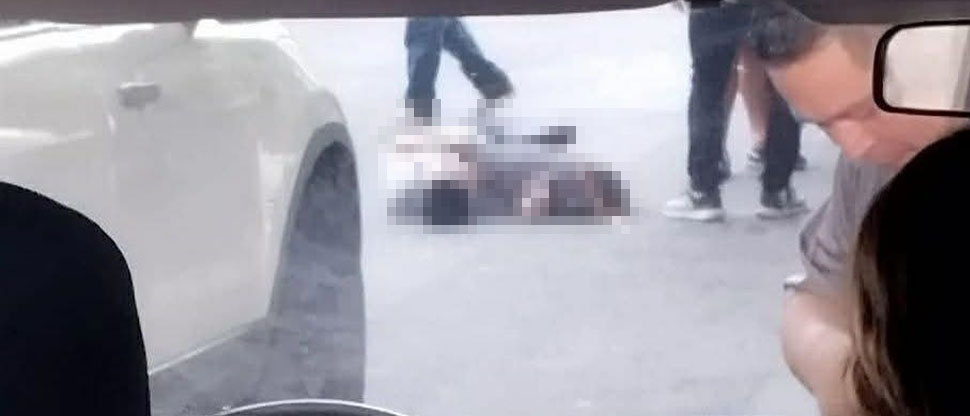 Hombre ebrio cae de un puente en carretera de Oro y termina en el hospital