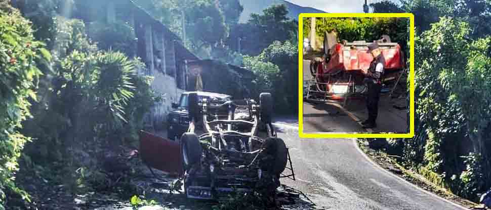 Varios menores de edad resultan lesionados tras volcar un pick up  en Nahuizalco