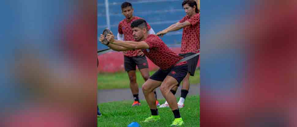 El nuevo fichaje «experimentado» de FAS ya se entrena en Santa Ana
