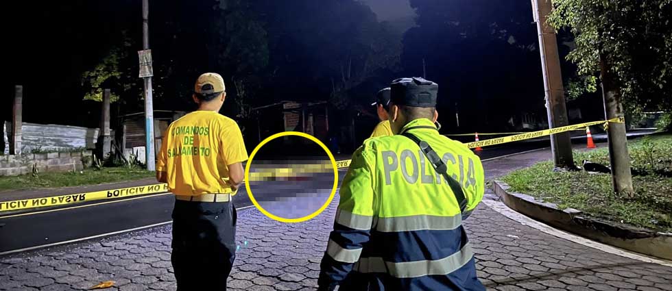 Conductor arrolla a un hombre y se da a la fuga en Santa Ana esta madrugada de martes