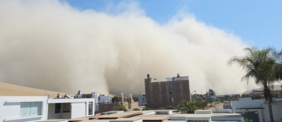 Densa tormenta de arena azota Perú y genera desconcierto en expertos en clima