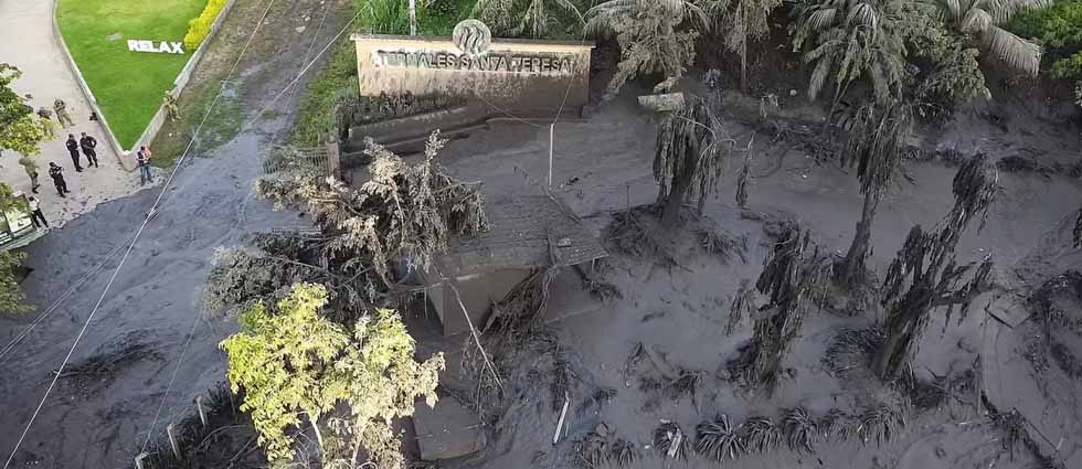 Evacúan a 17 personas tras explosión de un ausol en Ahuachapán