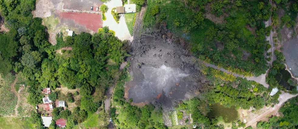 MARN, tras explosión hidrotermal de ausol: «No está relacionado con magma ni con la formación de un volcán»