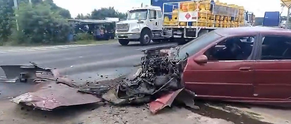 Reportan fuerte choque en carretera que de Sonsonate conduce hacia el desvío de Opico