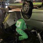 Conductor vuelca en San Martín y deja 2 personas lesionadas