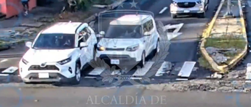 Cámaras de seguridad captan accidente de tránsito en Santa Tecla