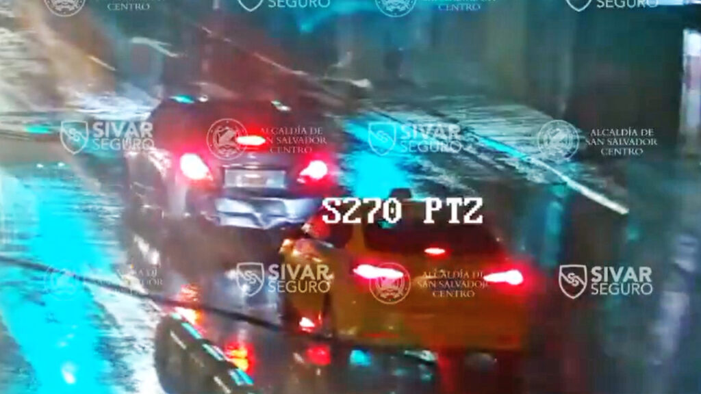 Sivar Seguro: imprudencia provoca nuevo accidente vial tras la tormenta de anoche