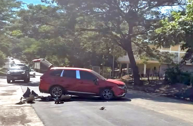 Se reporta aparatoso accidente vial en carretera Ruta Militar