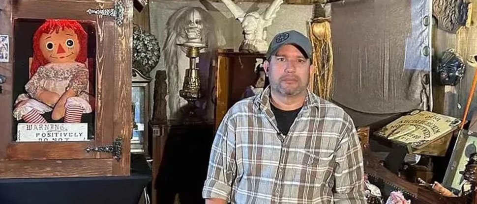 Fallece Dan Rivera, investigador paranormal y custodio de la muñeca Annabelle