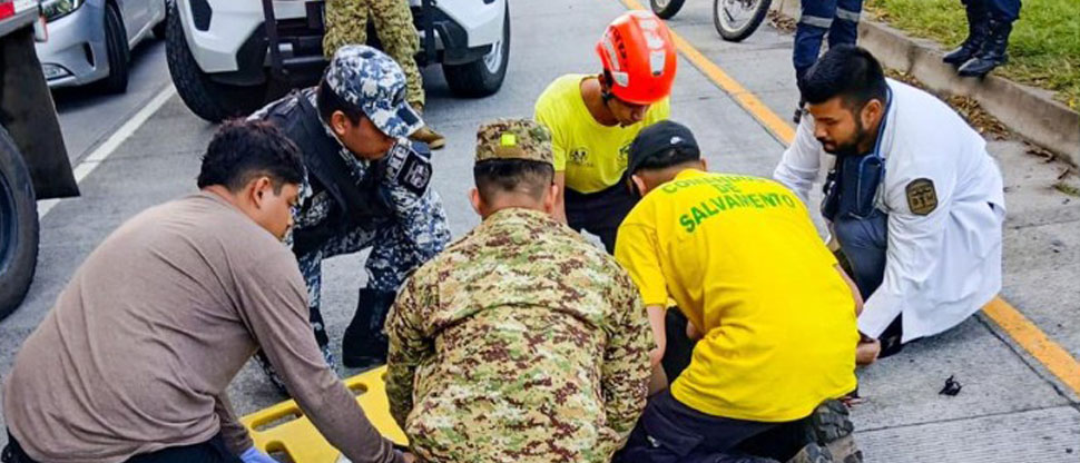 Conductor de camión atropella a mujer cuando cruzaba la calle en El Congo