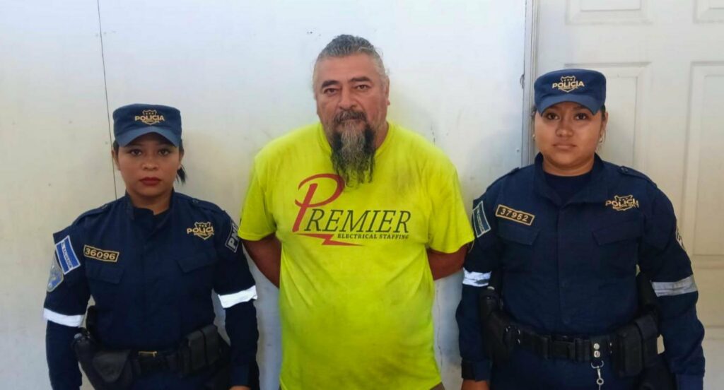 Este es el responsable de provocar un accidente y lesionar a un peatón