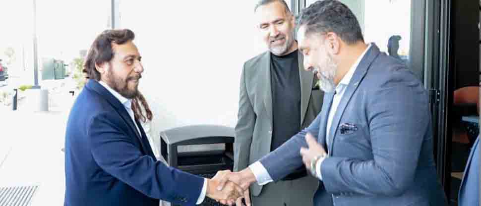 Vicepresidente Ulloa gestiona inversiones con empresarios en Las Vegas