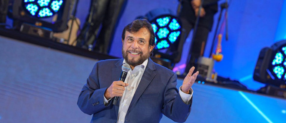 Vicepresidente Félix Ulloa, asistió a coronación de la Reina de las fiestas Julias