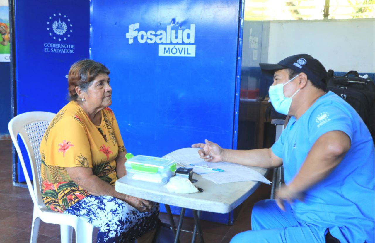 Feria Integra beneficia a más de 3 mil salvadoreños en Soyapango