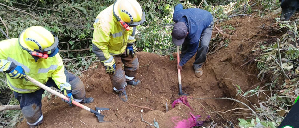 Guatemala: recuperan cuerpo soterrado de una mujer tras fuerte sismo