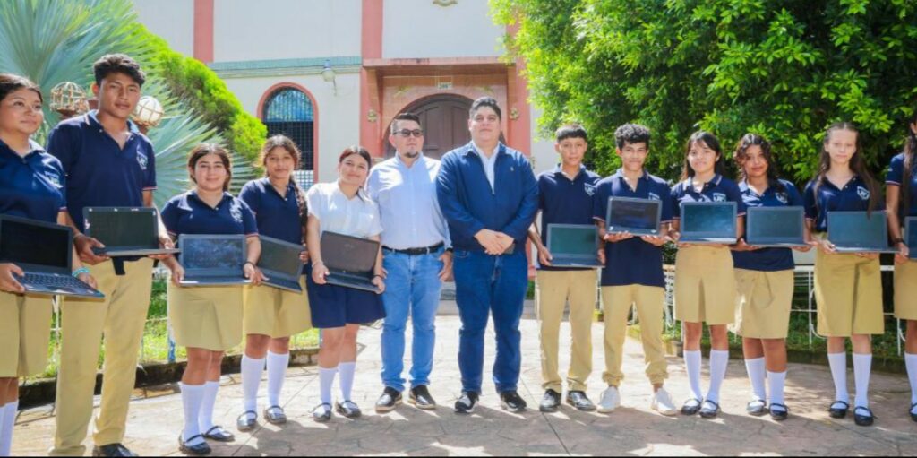 Instalan internet gratis en Lolotiquillo, Morazán Sur
