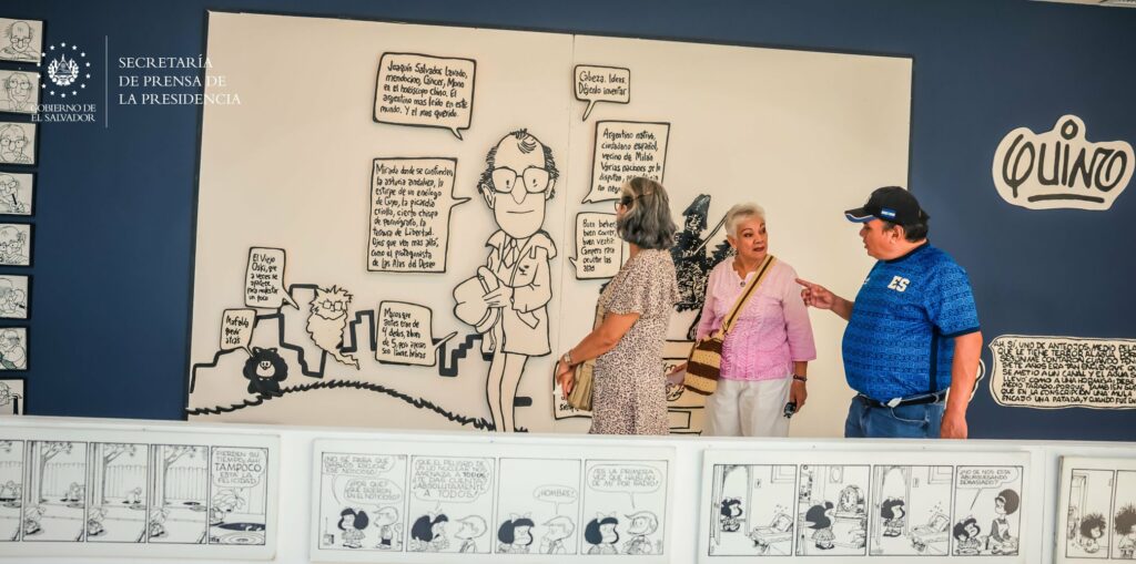 Salvadoreños ya disfrutan de la Exposición, “El mundo según Mafalda” en la BINAES