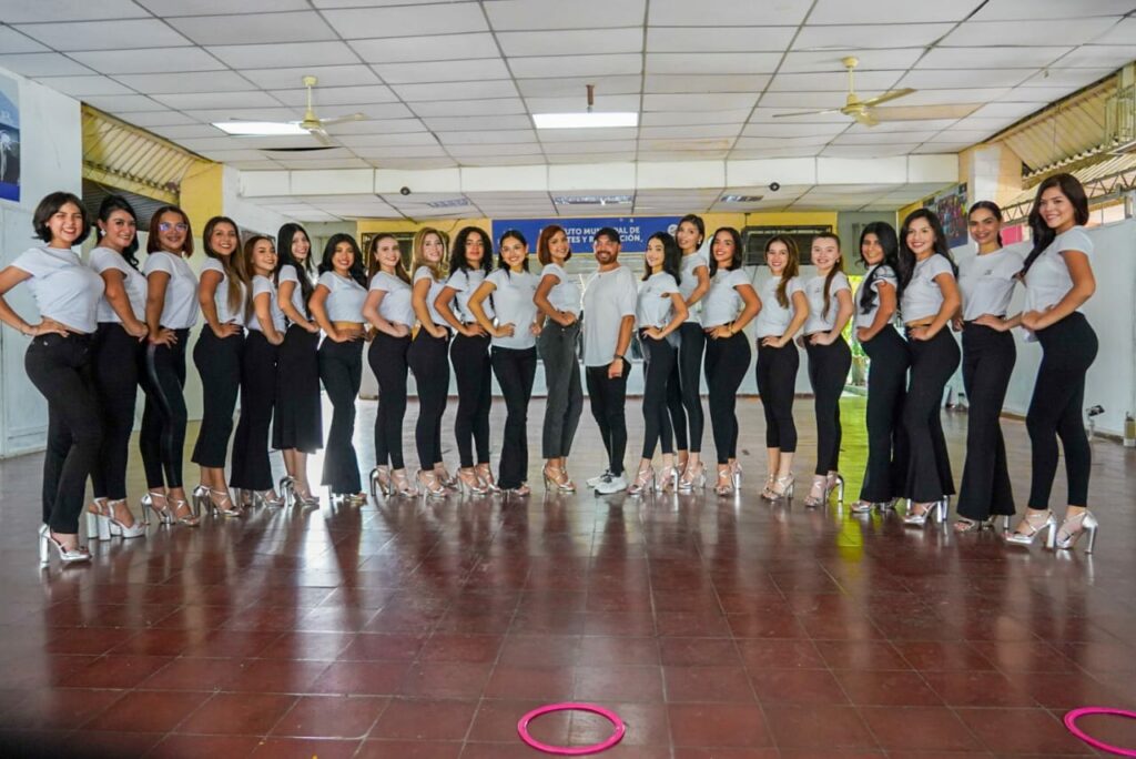 Una de ellas será la nueva soberana de las Fiestas Agostinas de San Salvador Centro