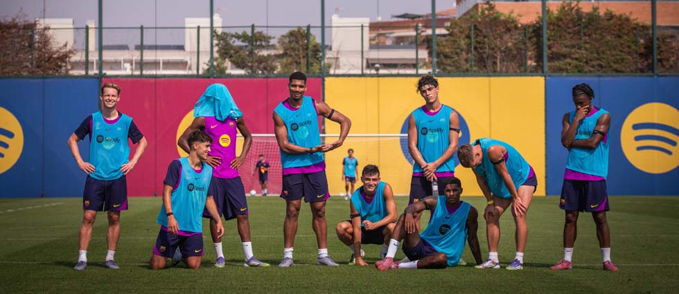 Todo listo en Barcelona: mañana inician su camino en LaLiga visitando Son Moix