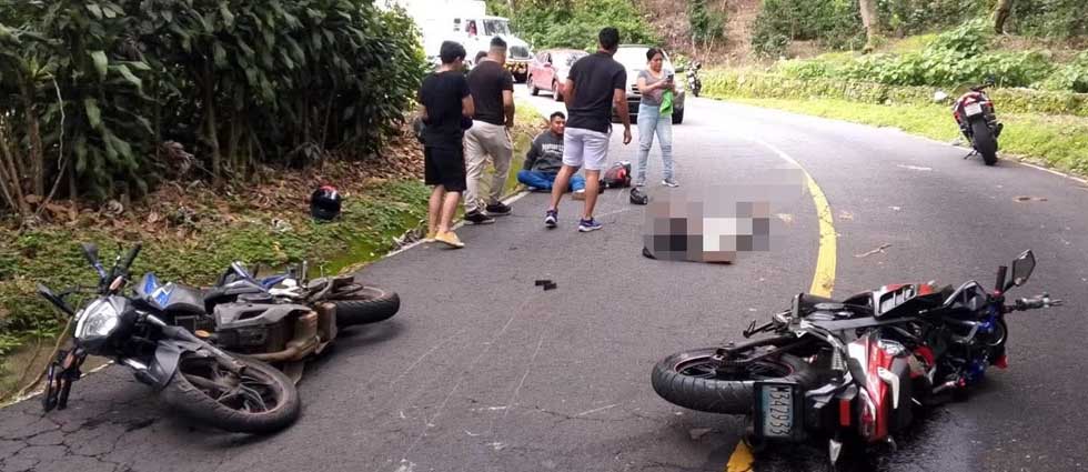 Reportan dos lesionados tras fuerte choque carretera al Boquerón