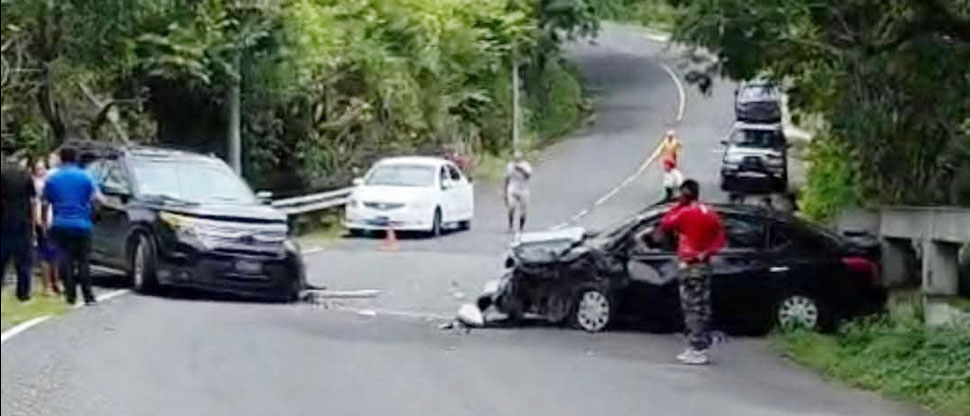 Cuatro lesionados deja aparatoso accidente en Chalatenango
