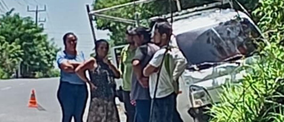Conductores provocan fuerte choque en carretera Longitudinal del Norte