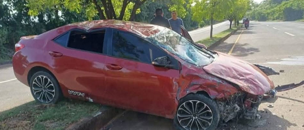 Imprudencia al volante deja otro accidente en La Unión