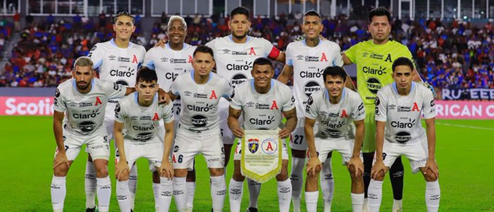 Tras la eliminación, Alianza deja completamente limpio el vestuario del estadio Rommel Fernández