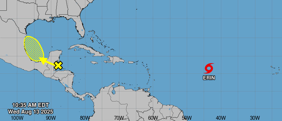 NHC dice que la tormenta Erin podría convertirse en huracán en “un par de días”
