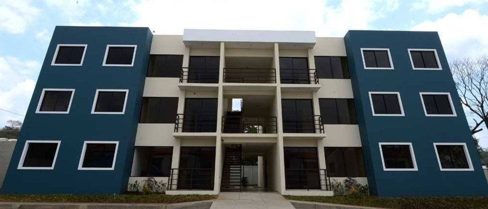 Ministra de Vivienda se reúne con constructoras colombianas para impulsar vivienda social