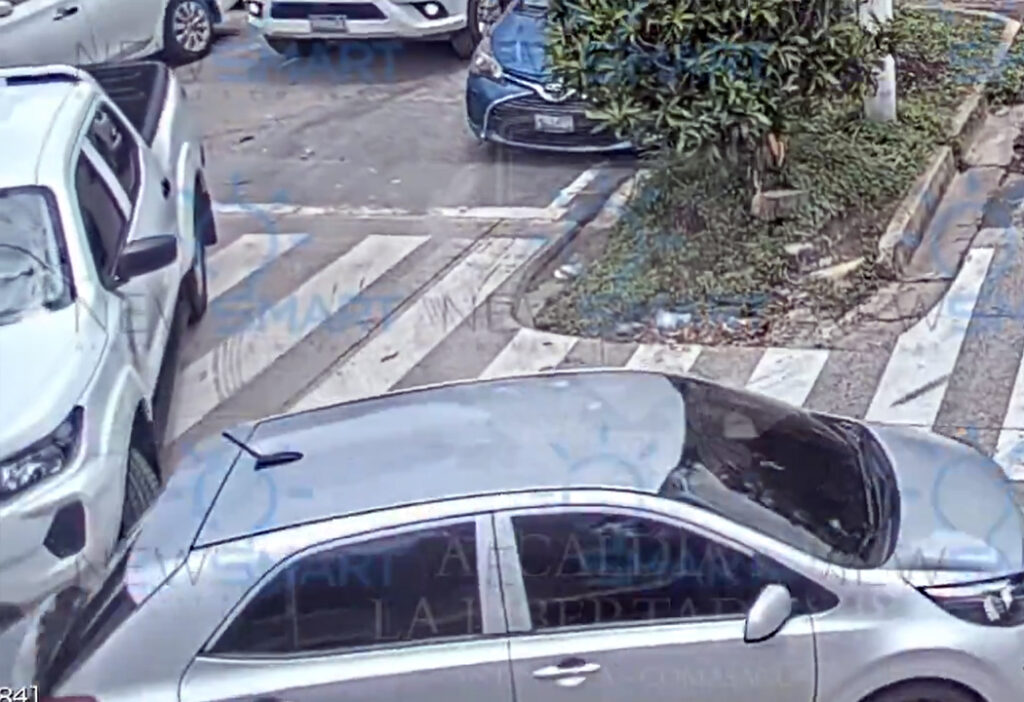 Imprudencia provoca nuevo accidente vial en Santa Tecla