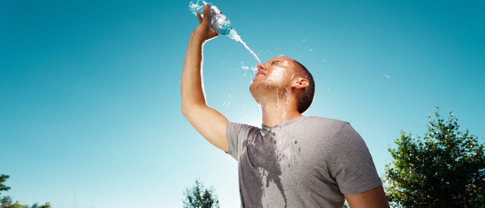 A hidratarse porque habrá mucho calor para este lunes
