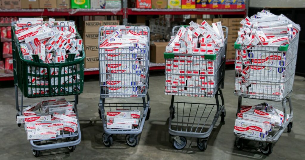 Salvadoreños que compraron pasta dental podrán hacer devolución o pedir reintegro de dinero