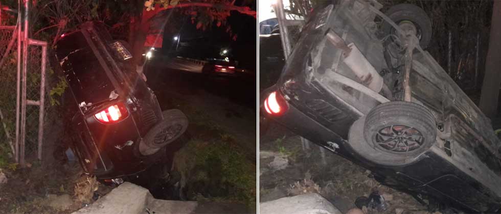 Tres personas resultan lesionadas tras accidente vial en El Majahual