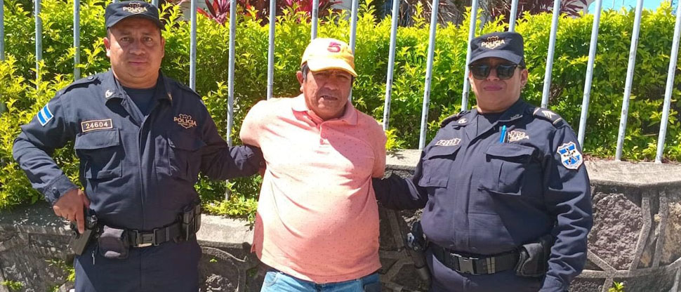 Capturan a sujeto ebrio que atentó contra la vida de un hombre y su hija de 10 años